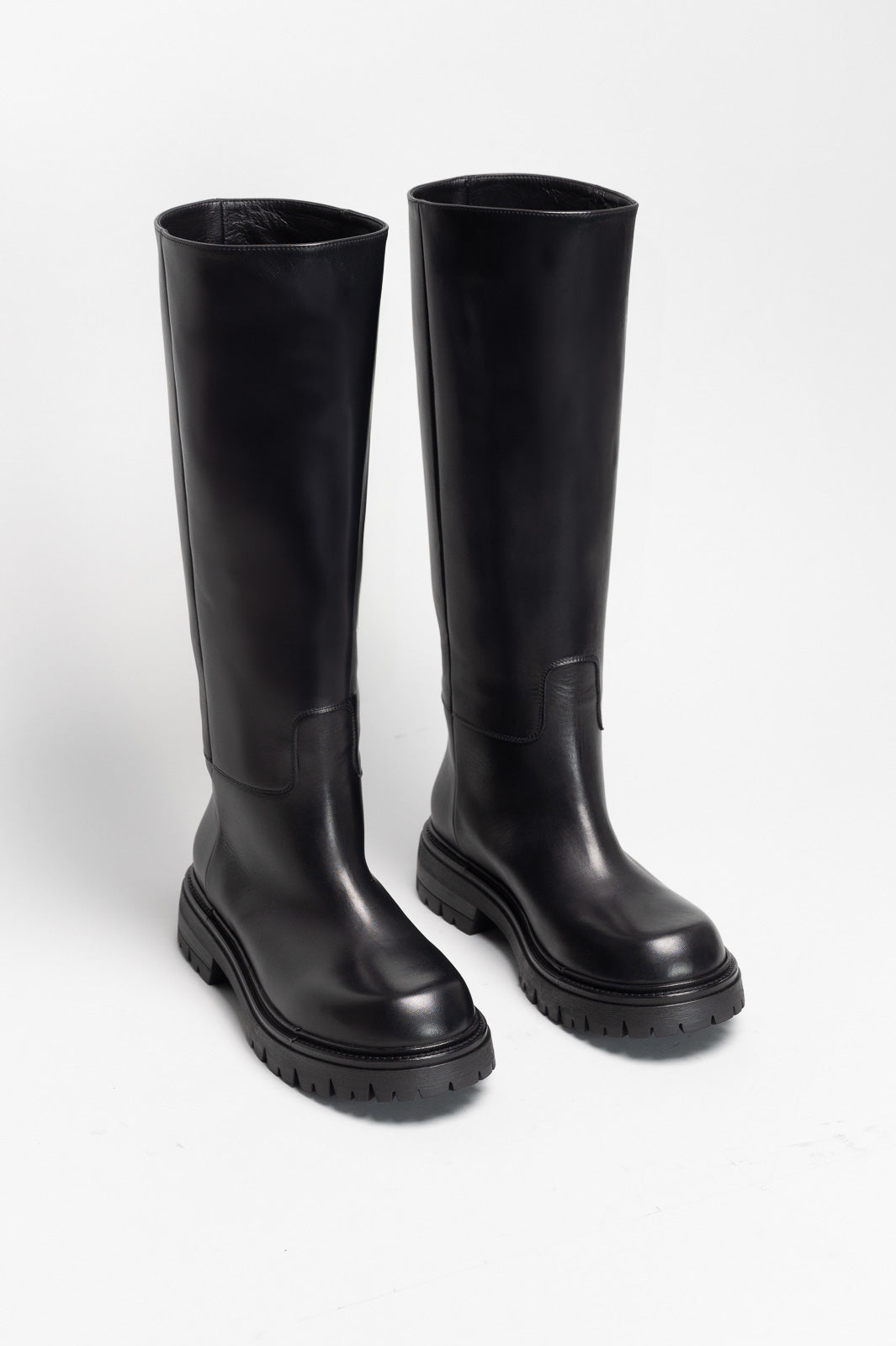 Knee-High Boot Truck | Graphite Black Calf Leather