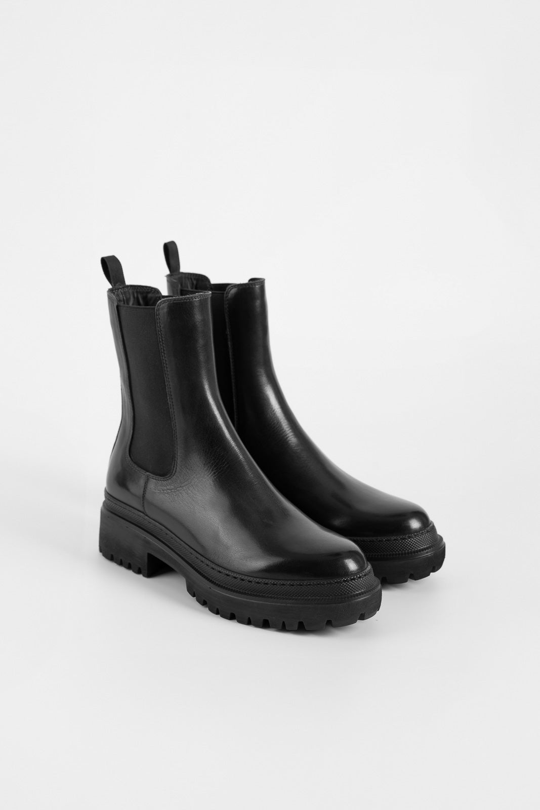 Shearling Boot Umbra | Black Buffalo Leather