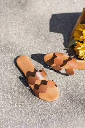 Flat Sandal Wave | Light Brown Calf Leather