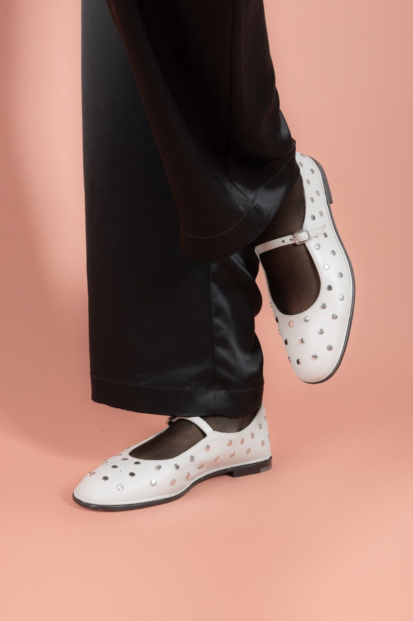 Mary Jane Flat Studs | Off-White Calf Leather