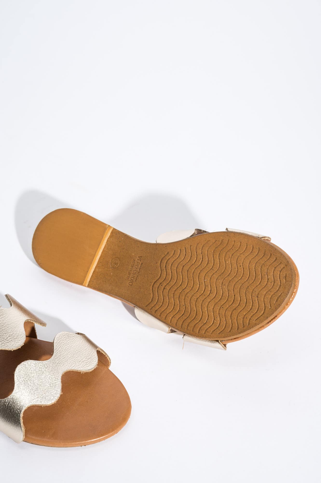 Sandal Wave 136 | Platinum Leather
