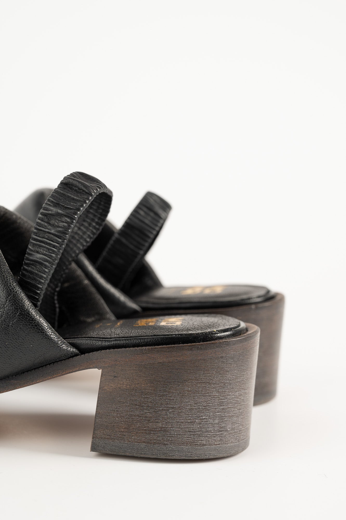 Sandal 124 | Black Leather