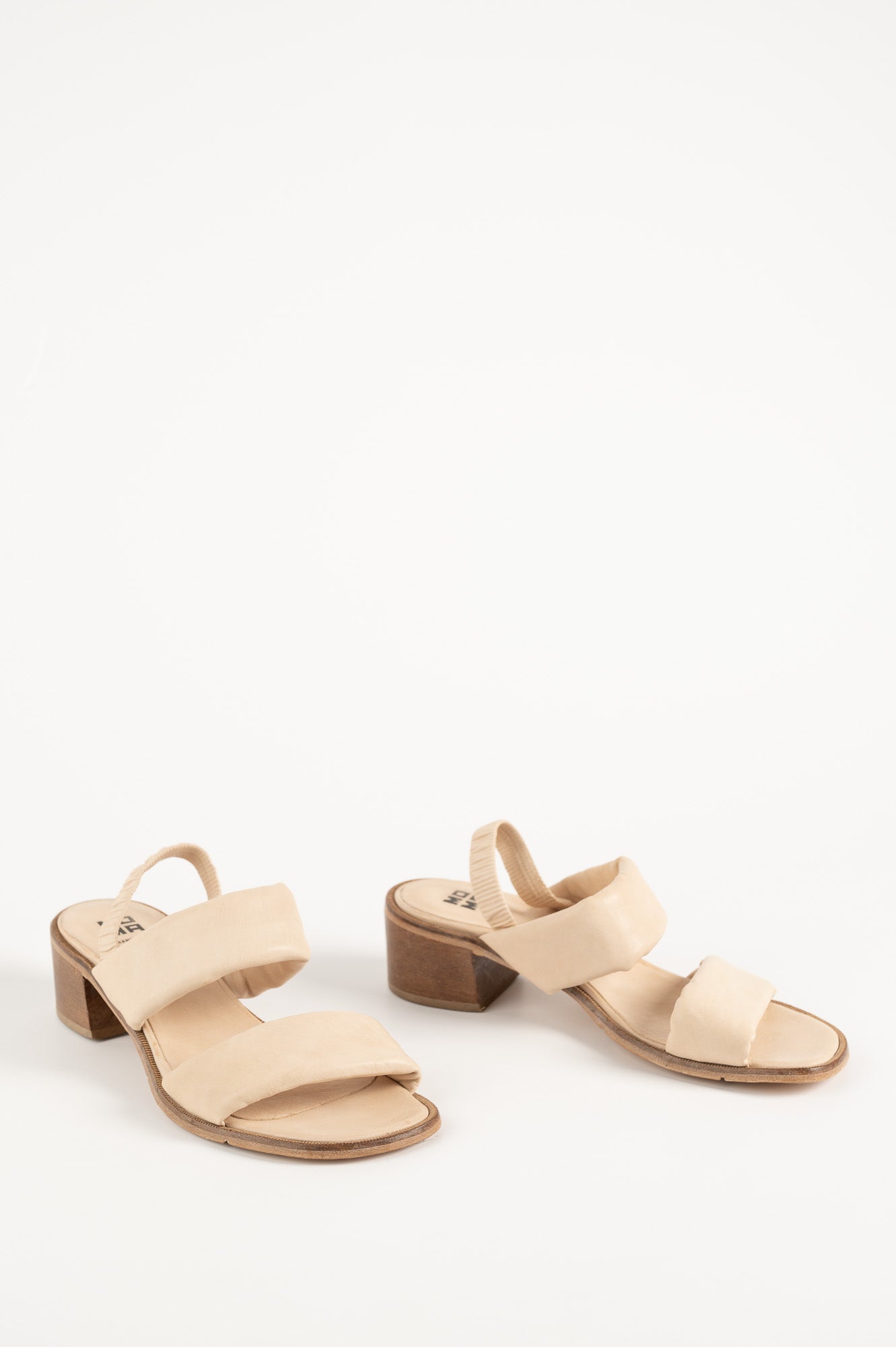 Sandal 124 | Off-White Skinn